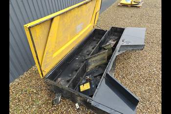 salg af Seitenplatte New Holland BB9060