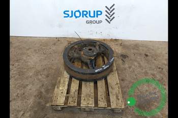 New Holland BB9060 Flywheel New Holland BB9060 Flywheel