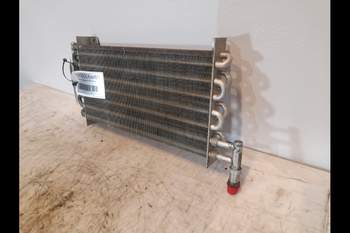 salg af Ölkühler Deutz-Fahr Agrotron 6160