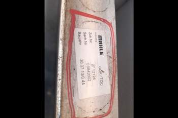 salg af Ölkühler Deutz-Fahr Agrotron 6160