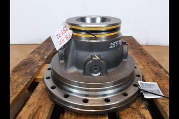 salg af Differentiale, Hinterachsen New Holland T8.410