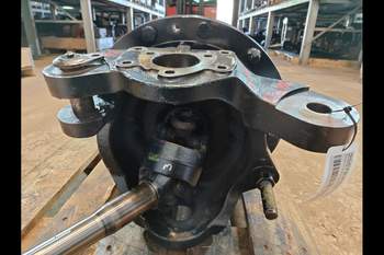 salg af Endandtrieb Vorderachse New Holland T8.410 RECHT