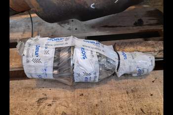 salg af Achstrichter New Holland T8.410 RECHT