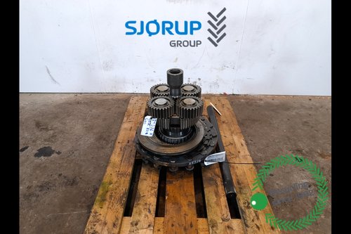 salg af Endandtrieb Vorderachse Case 821G RECHT