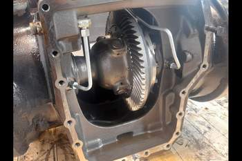 salg af Hinterachsen Deutz-Fahr Agrotron M610