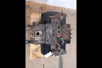 salg af Hinterachsen Deutz-Fahr Agrotron TTV1130