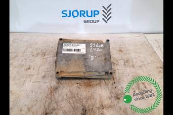 salg af John Deere 6920S  ECU