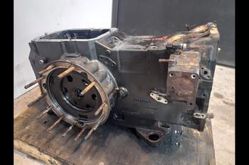 salg af Hinterachsen Steyr 6145