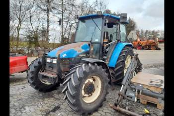 salg af New Holland TL90 traktor