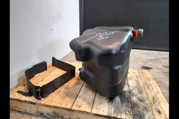 salg af Kraftstofftank Ford 4630