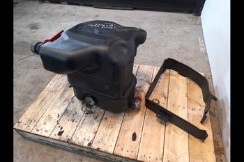 salg af Kraftstofftank Ford 4630