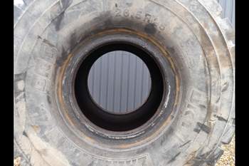 salg af Fiat Kobelco W270 RIGHT Tire