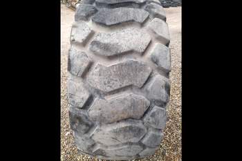 salg af Fiat Kobelco W270 RIGHT Tire