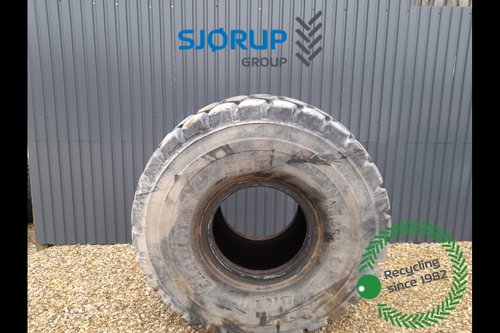 salg af Fiat Kobelco W270 RIGHT Tire