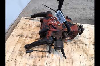 salg af Heckkraftheber New Holland TL90 A