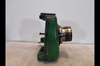 salg af Vorderachs Achsschenkel John Deere 6150R RECHT