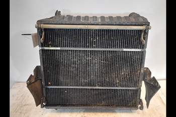 salg af Wasserkühler Deutz-Fahr Agrotron 85