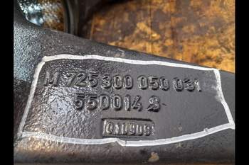 salg af Abfederungsbock Valtra N142