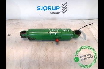 salg af John Deere 7710 RIGHT Lift Cylinder