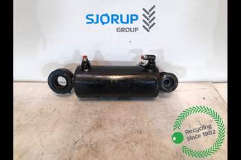 salg af Valtra N121 RIGHT Lift Cylinder