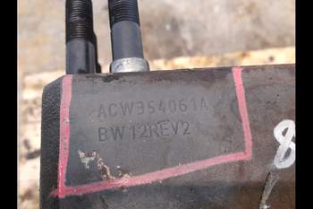 salg af Hinterachsen Valtra T254