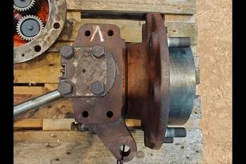 salg af Endandtrieb Vorderachse New Holland B115C LINKS