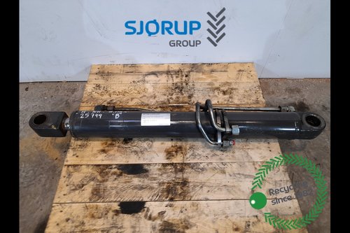 salg af Hydraulische Zylinder New Holland B115C