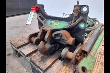 salg af Anhängerkupplung John Deere 6150M