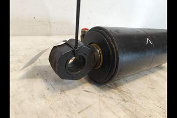 salg af Hubzylinder New Holland T7.260 LINKS