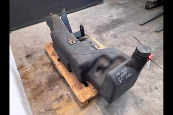 salg af Kraftstofftank Massey Ferguson 4255