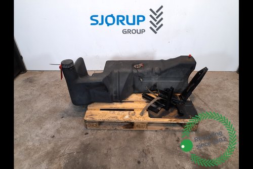 salg af Kraftstofftank Massey Ferguson 4255