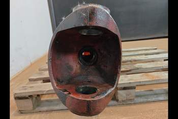 salg af Vorderachsgehäuse Massey Ferguson 4255 