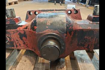 salg af Vorderachsgehäuse Massey Ferguson 4255 