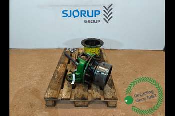 salg af John Deere 7530 LEFT Front axle final drive