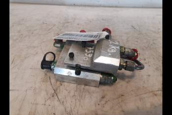 salg af Hydraulikventile John Deere 7530