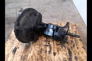 salg af Bakaxlar Case Farmall 115A V�NSTER