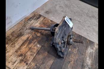 salg af Zapfwellengetriebe Case Farmall 115A