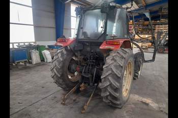 salg af Massey Ferguson 4255 traktor