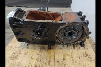 salg af Hinterachsen Massey Ferguson 4255