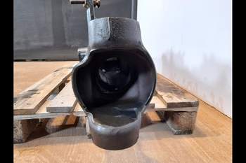 salg af Vorderachsgehäuse T7.270