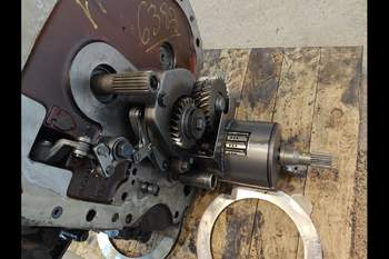 salg af Hinterachsen Case MX135 