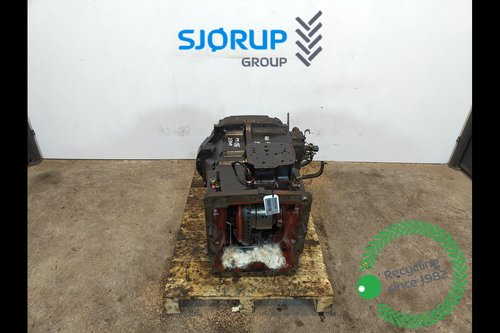 salg af Hinterachsen Case MX135 