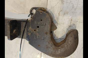 salg af Unterlenker Case MX135 RECHT