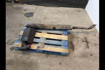 salg af Abgassystem Case MX100C