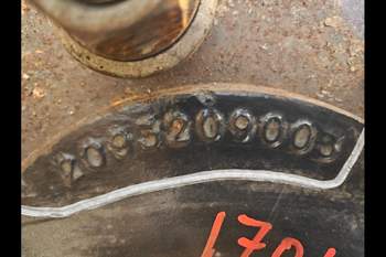salg af Achstrichter Deutz-Fahr Agrotron M640 LINKS