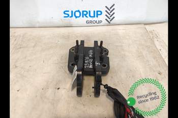 salg af Deutz-Fahr Agrotron M640  Top Link Bracket