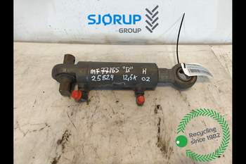 salg af Massey Ferguson 7718S  Hydraulic Cylinder