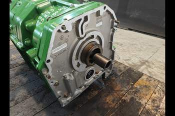 salg af Getriebe John Deere 6830