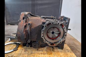 salg af Hinterachsen Case MX135