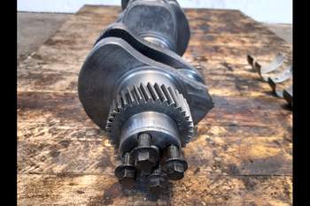salg af Kurbelwelle Case MX135